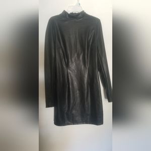 Women's Dress Size S